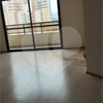Apartamento Espaçoso com 4 Dormitórios, Suíte e Varanda no Jardim Paris