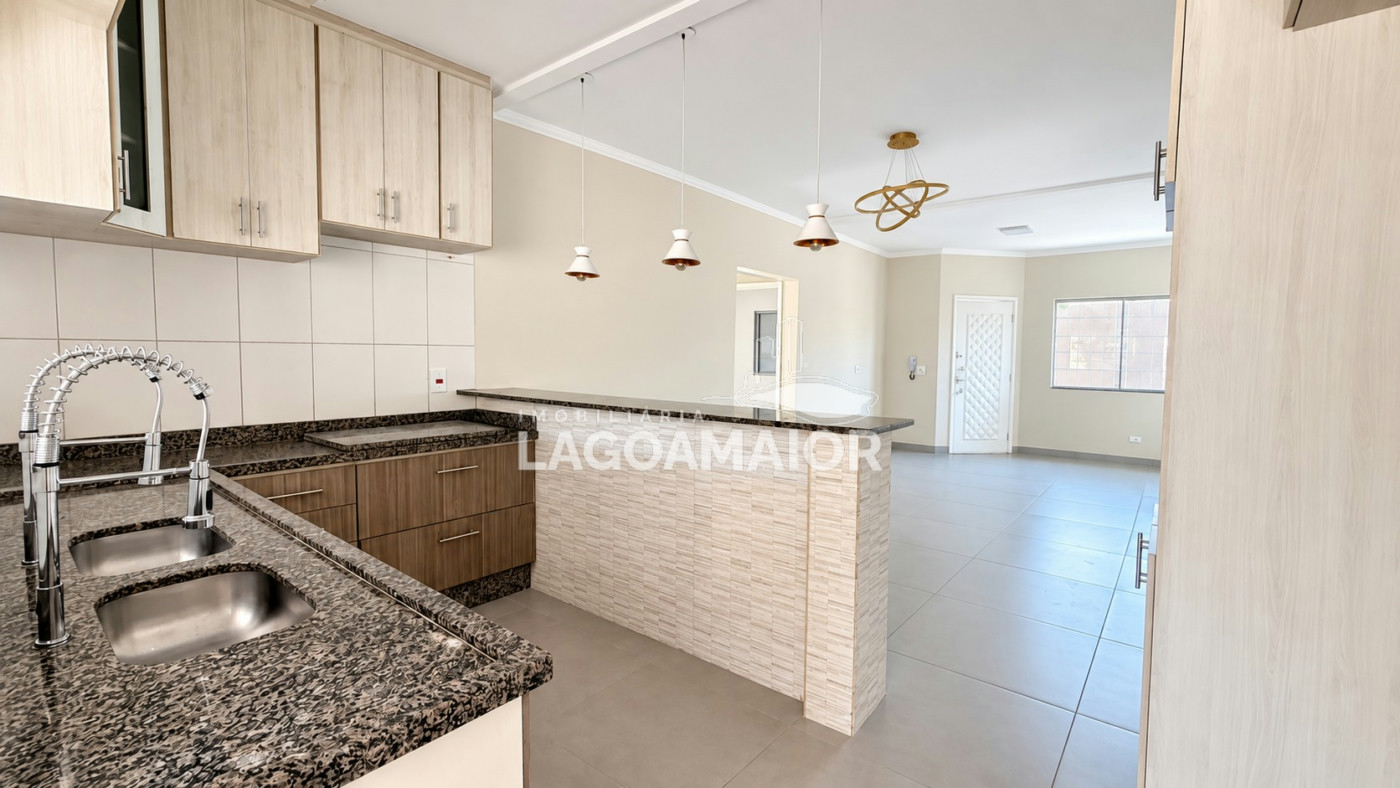 Casa à venda com 3 quartos, sendo 1 suíte, em Jardim dos Ipês, Três Lagoas - MS