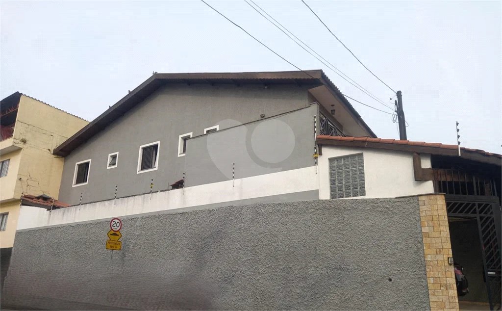 Sobrado à venda com 3 quartos, sendo 1 suíte, em Vila Guilherme, São Paulo, SP