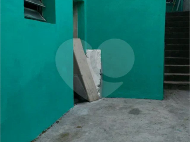 Sobrado à venda com 5 quartos em Artur Alvim, São Paulo, SP