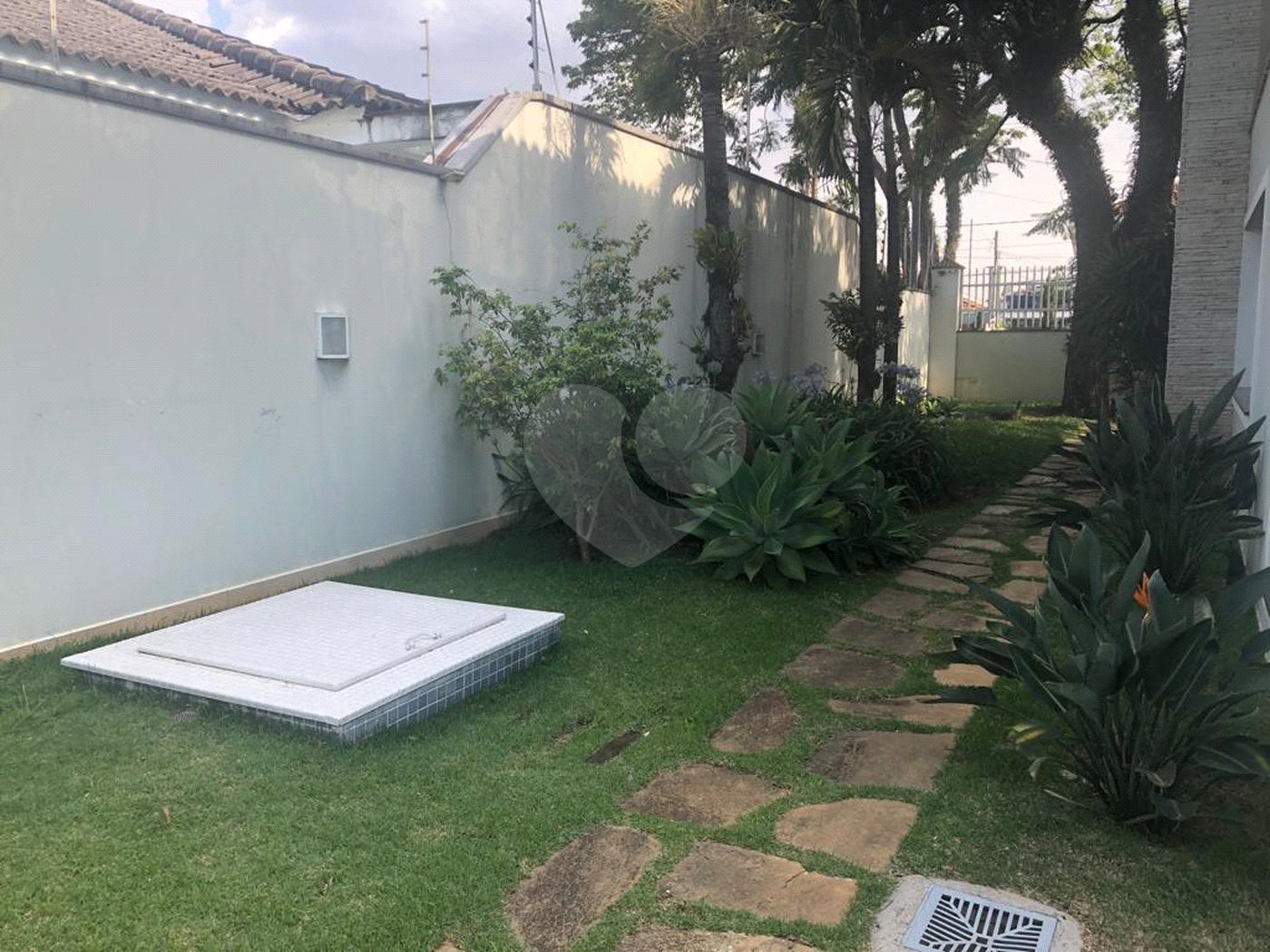 Sobrado à venda com 4 quartos, sendo 2 suítes, em Palmas do Tremembé, São Paulo, SP