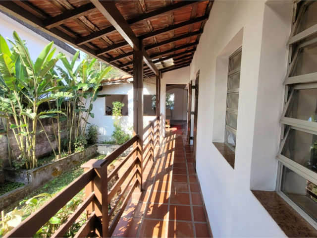 Casa Térrea à venda com 2 quartos, sendo 1 suíte,  em Alto da Boa Vista, São Paulo, SP