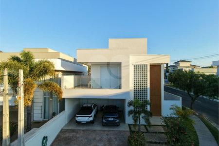 Casa à venda com 3 suítes no condomínio Villa Verona, Sorocaba - SP