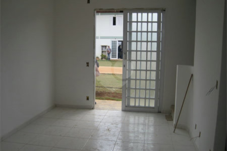 Casa à venda com 2 quartos no condomínio Vilas de Bonsucesso, Guarulhos - SP