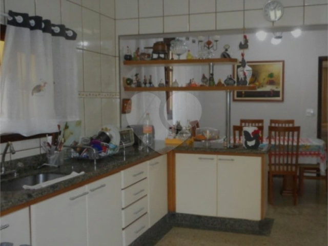 Sobrado à venda com 3 quartos, sendo 1 suíte,  em Campo Grande, São Paulo, SP