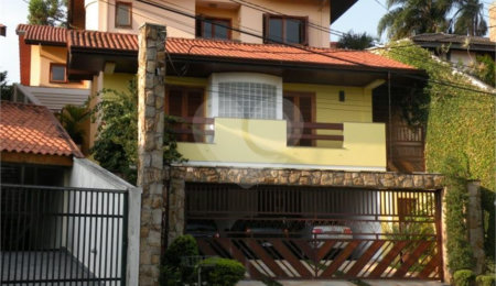 Casa à venda ou para alugar com 5 suítes em Parque dos Príncipes, São Paulo, SP