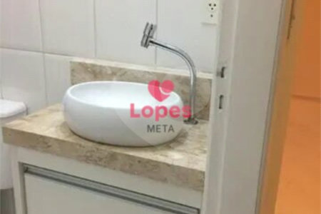 Apartamento à venda com 3 quartos, sendo 1 suíte, em Cidade Morumbi, São José dos Campos, SP