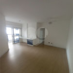 Apartamento à venda com 3 quartos, sendo 1 suíte,  em Vila Olímpia, São Paulo, SP