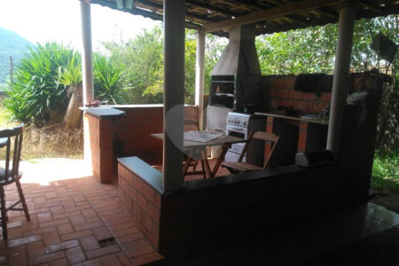 Casa à venda com 3 quartos, sendo 1 suíte, em Capoavinha, Mairiporã, SP