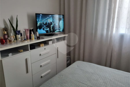 Apartamento à venda com 2 quartos em Jardim Maria Trindade, São Roque, SP