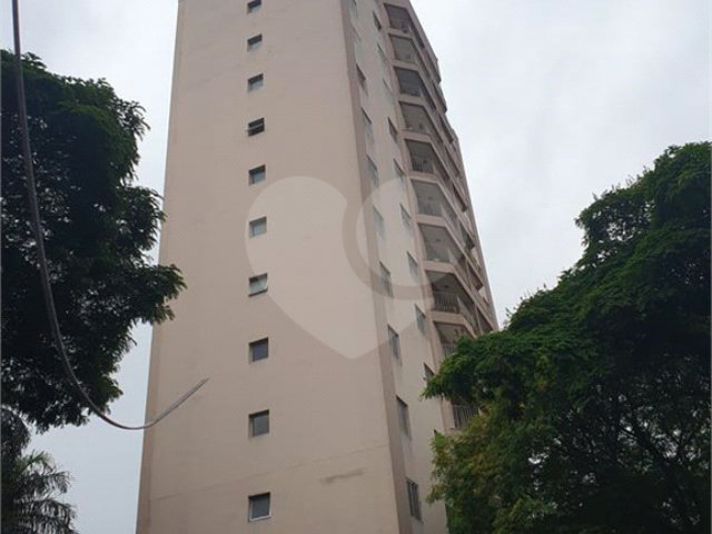 Apartamento à venda com 3 quartos, sendo 1 suíte,  em Jardim São Paulo(zona Norte), São Paulo, SP