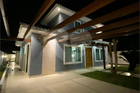 Casa à venda com 3 suítes em Caravelas, Armação dos Búzios, RJ