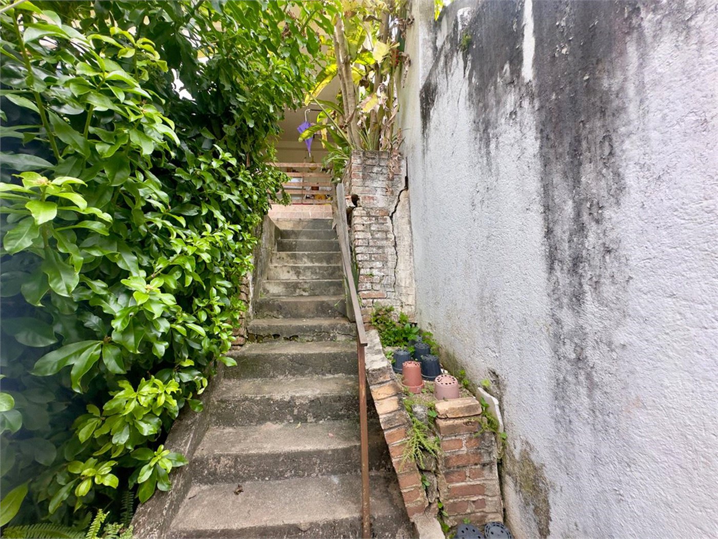 Casa à venda com 3 quartos em Horto, São Paulo, SP