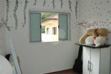 Triplex à venda com 3 quartos em Chácara Canta Galo, Cotia, SP