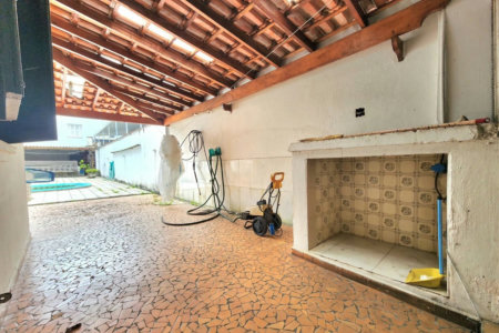 Casa com 3 dormitórios à venda, 198 m² por R$ 1.099.000,00 - Marapé - Santos/SP