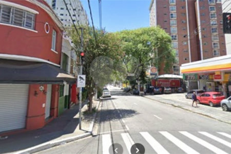 Prédio à venda em Vila Mariana, São Paulo, SP