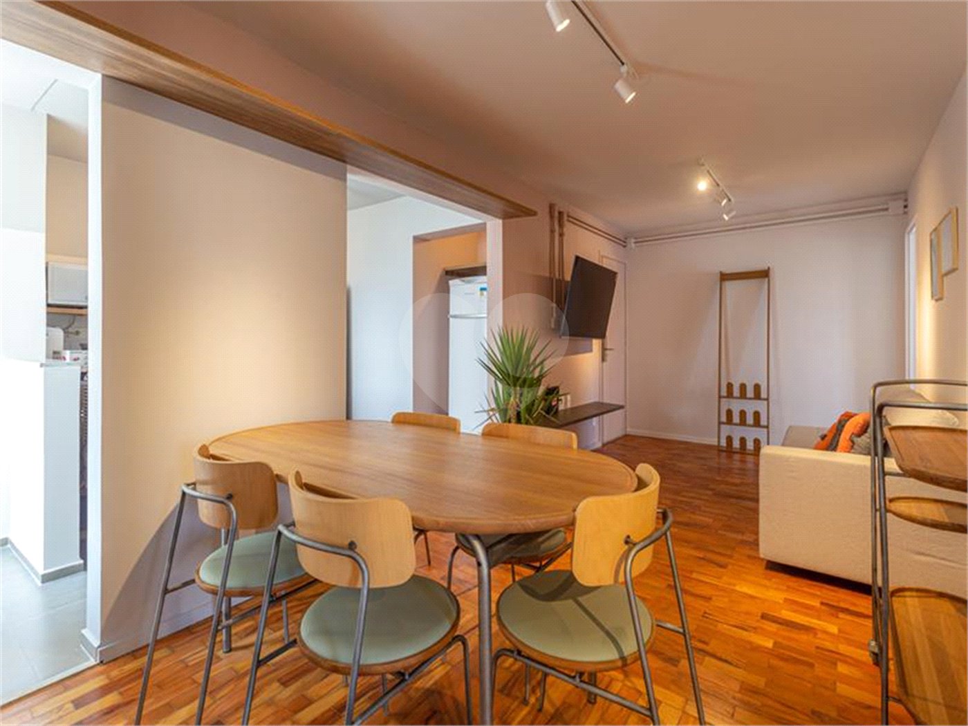 Apartamento à venda com 4 quartos, sendo 1 suíte, em Vila Cordeiro, São Paulo, SP