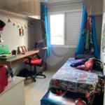 Casa à venda com 3 quartos, sendo 1 suíte, no condomínio Villaggio Portobello, São Paulo - SP