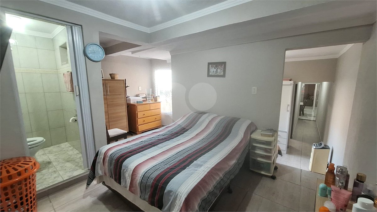 Casa à venda com 3 quartos, sendo 1 suíte,  em Jardim São Conrado, Sorocaba, SP