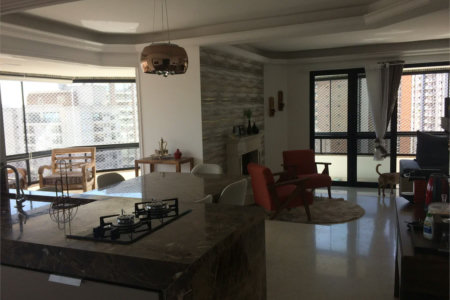 Apartamento à venda com 3 suítes em Vila Suzana, São Paulo, SP