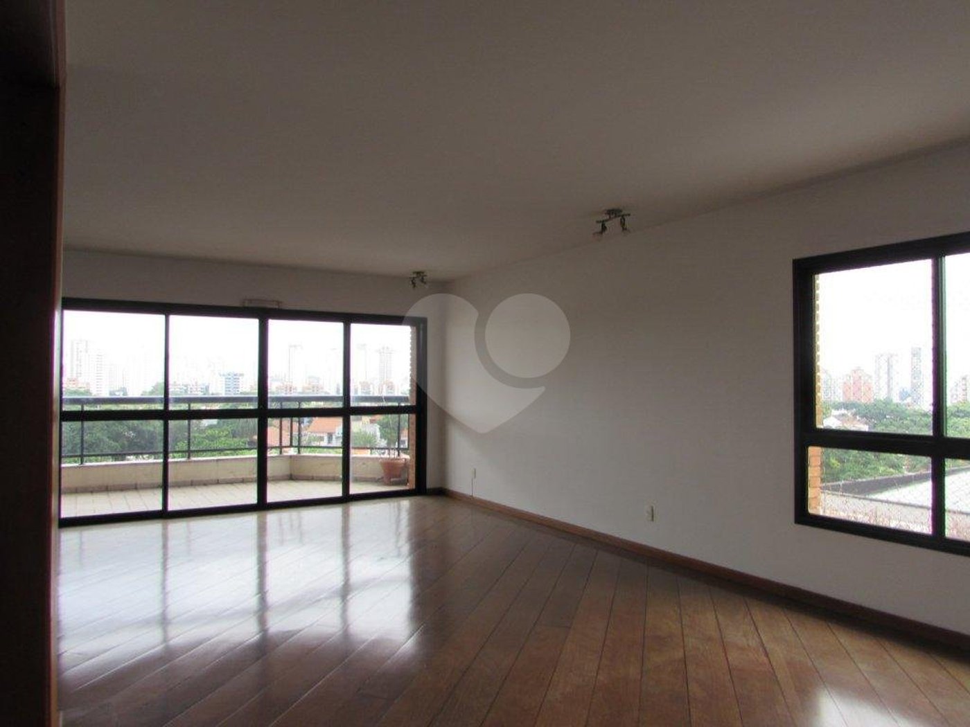 Apartamento à venda com 3 suítes em Bela Aliança, São Paulo, SP