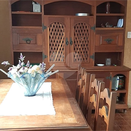 Casa à venda com 4 quartos, sendo 1 suíte, em Jardim do Estádio, Itu, SP