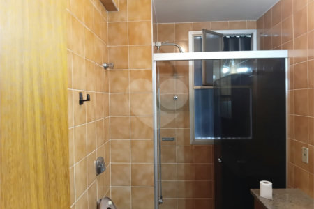 Apartamento à venda com 3 quartos, sendo 1 suíte,  em Higienópolis, São Paulo, SP