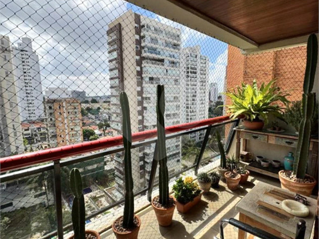 Apartamento à venda com 4 quartos, sendo 2 suítes,  em Vila Mascote, São Paulo, SP