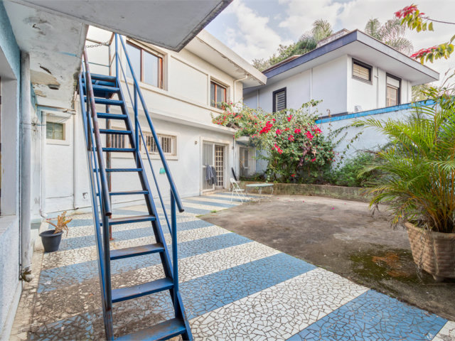 Sobrado à venda com 3 quartos, sendo 1 suíte,  em Jardim Prudência, São Paulo, SP
