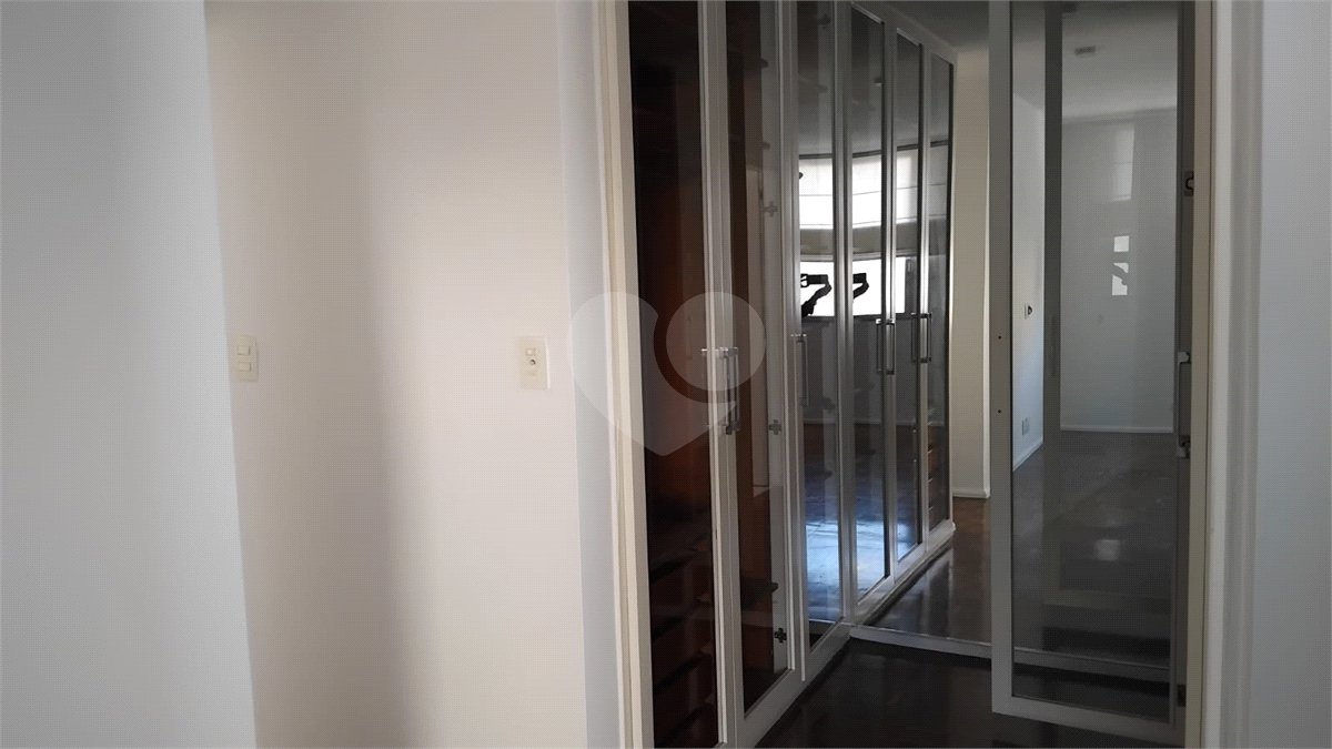 Apartamento à venda ou para alugar com 3 quartos, sendo 1 suíte, em Itaim Bibi, São Paulo, SP