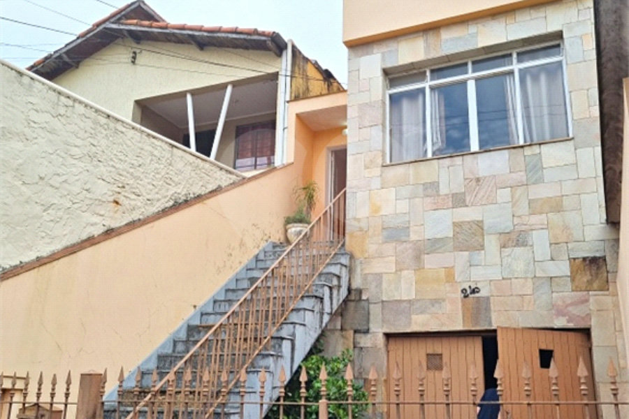 Casa à venda com 3 quartos, sendo 1 suíte, em Horto Florestal, São Paulo, SP