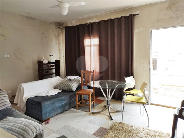 Prédio à venda com 4 quartos, sendo 1 suíte,  em Tremembé, São Paulo, SP