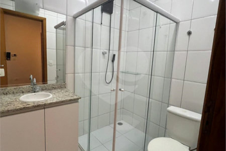 Casa à venda com 3 quartos, sendo 1 suíte,  em Vila Suissa, Mogi das Cruzes, SP