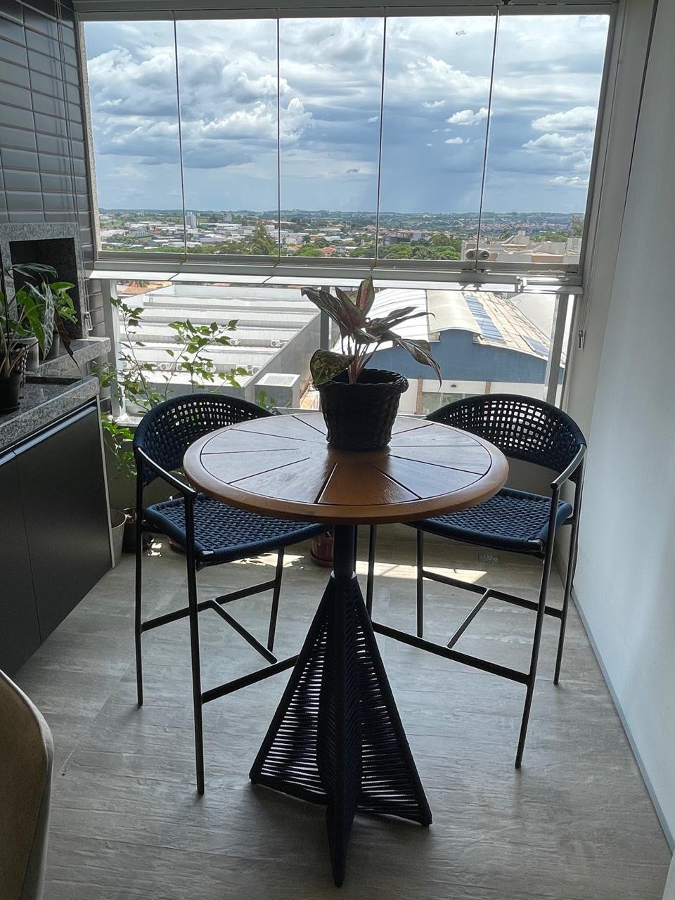 Apartamento à venda com 3 quartos em Edifício Torres Inglaterra, Presidente Prudente, SP