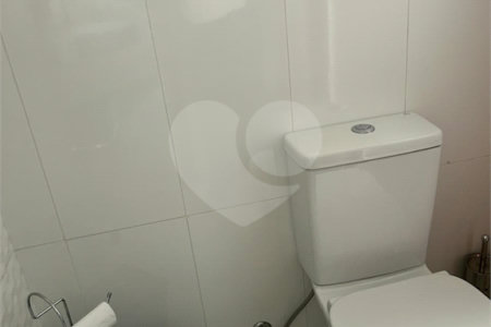 Casa à venda com 3 quartos, sendo 1 suíte,  no Centro, Mogi das Cruzes, SP