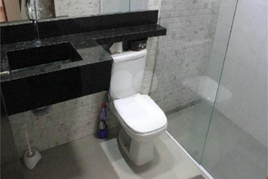 Sobrado à venda com 4 quartos, sendo 2 suítes, em Jardim Santa Clara, Guarulhos, SP