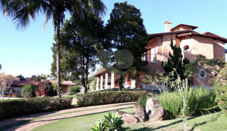 Terreno à venda com 4 quartos, sendo 3 suítes,  no condomínio Acmti - Colinas do Mosteiro, Terras de Itaici e Recanto dos Pássaros, Indaiatuba - SP