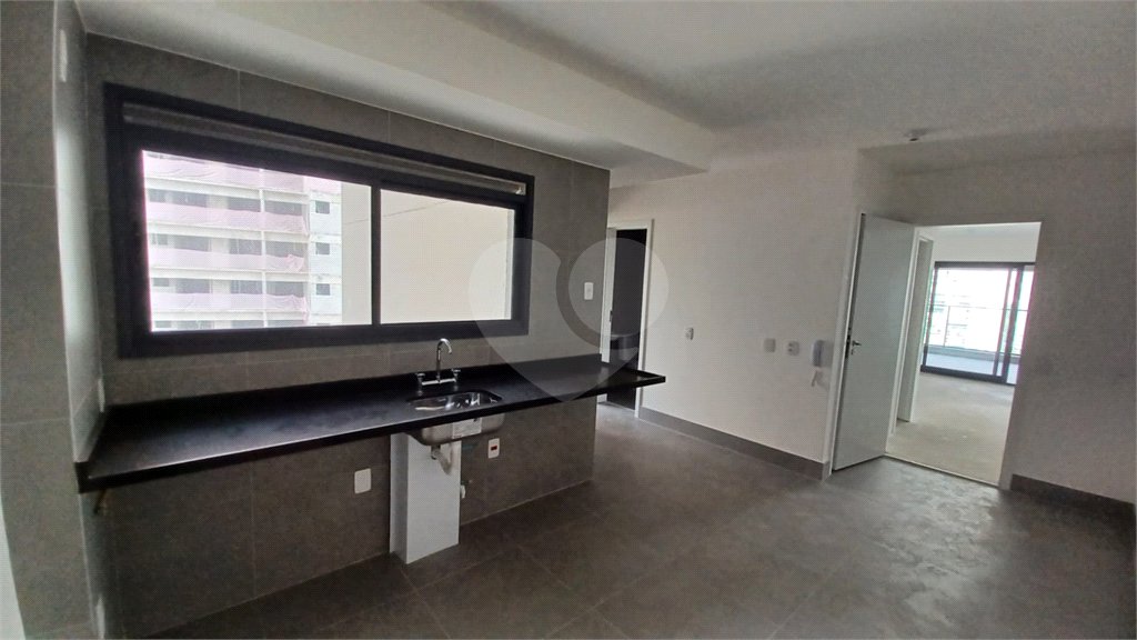 Apartamento à venda com 4 quartos, sendo 2 suítes,  em Água Branca, São Paulo, SP