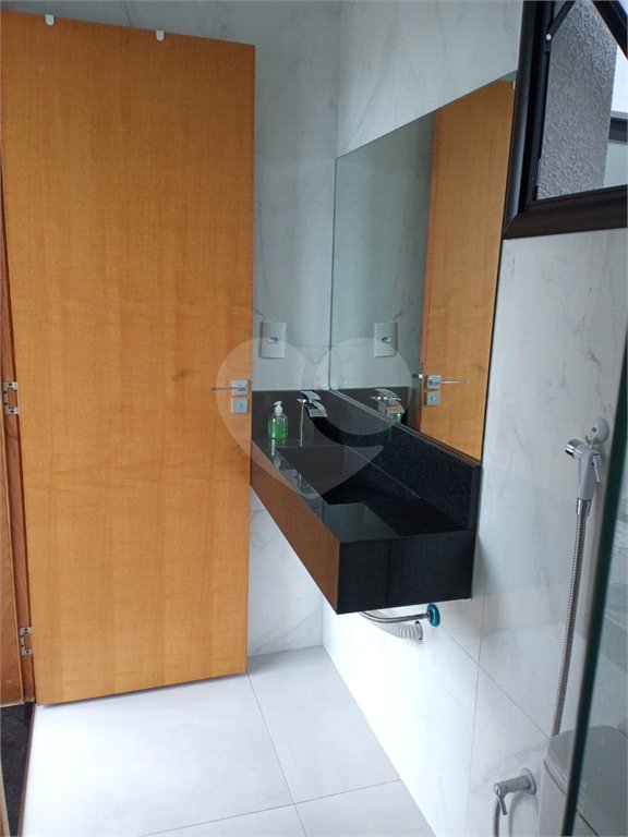 Casa à venda ou para alugar com 3 suítes no condomínio Residencial Viena, Indaiatuba - SP