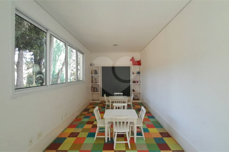 Casa à venda com 3 suítes em Bosque do Vianna, Cotia, SP