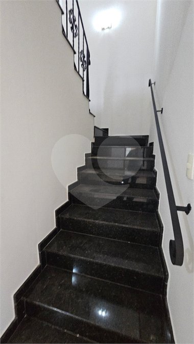Casa para alugar com 4 quartos, sendo 2 suítes, no condomínio Portal de Itaici, Indaiatuba - SP