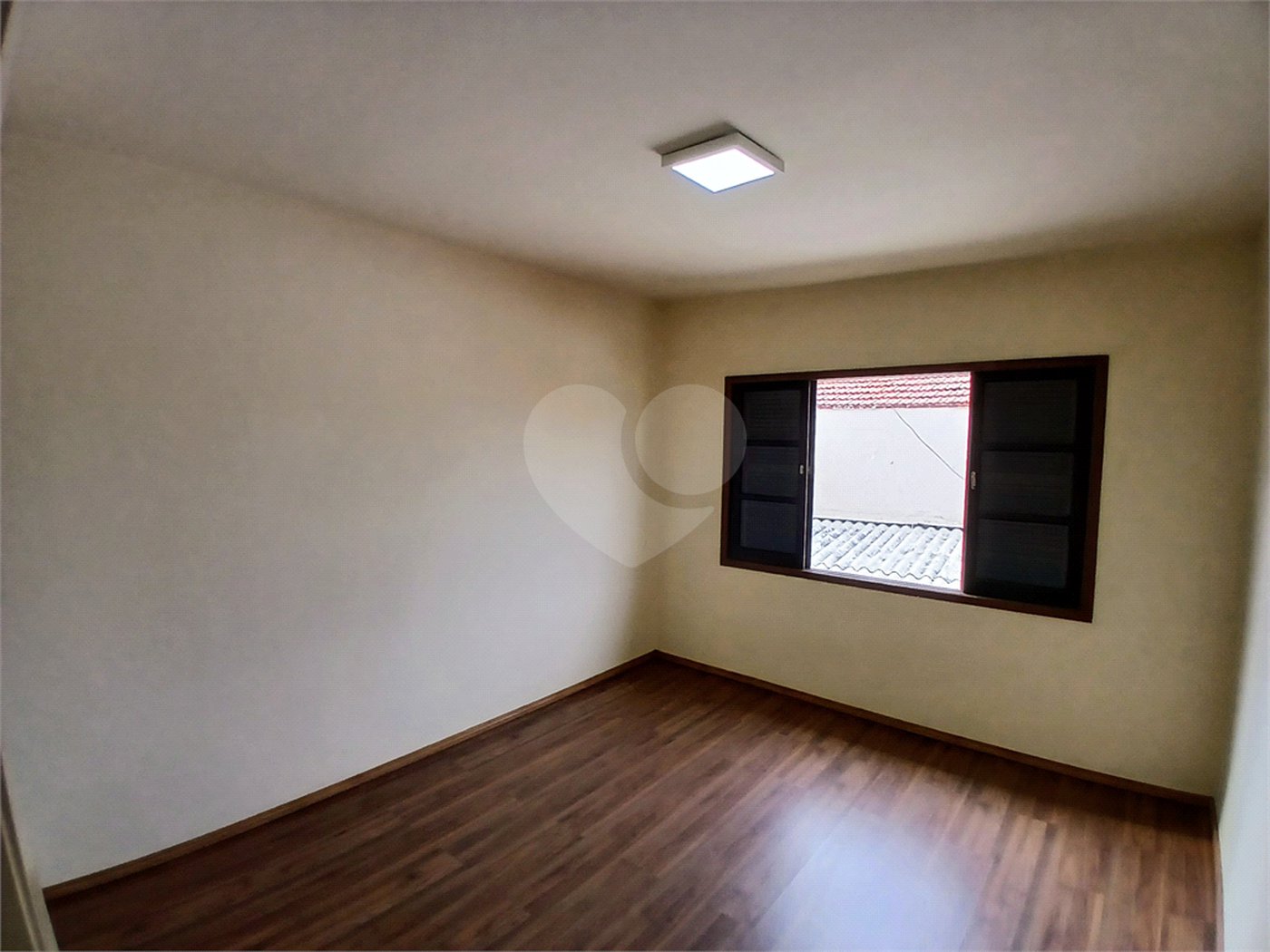 Sobrado à venda com 3 quartos em Vila Mazzei, São Paulo, SP