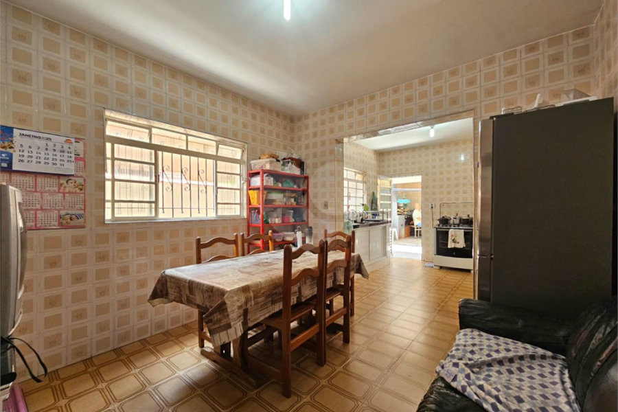 Sobrado à venda com 3 quartos em Vila Sabrina, São Paulo, SP