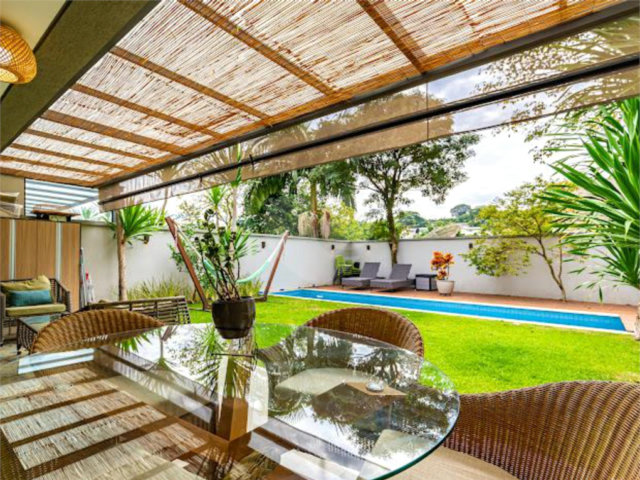 Casa à venda com 4 suítes no condomínio Premiere, São Paulo - SP