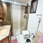Apartamento com 2 Quartos e 2 Vagas à Venda em Pitangueiras – Guarujá/SP