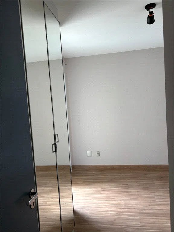 Apartamento à venda com 3 quartos, sendo 1 suíte,  em Jaguaré, São Paulo, SP