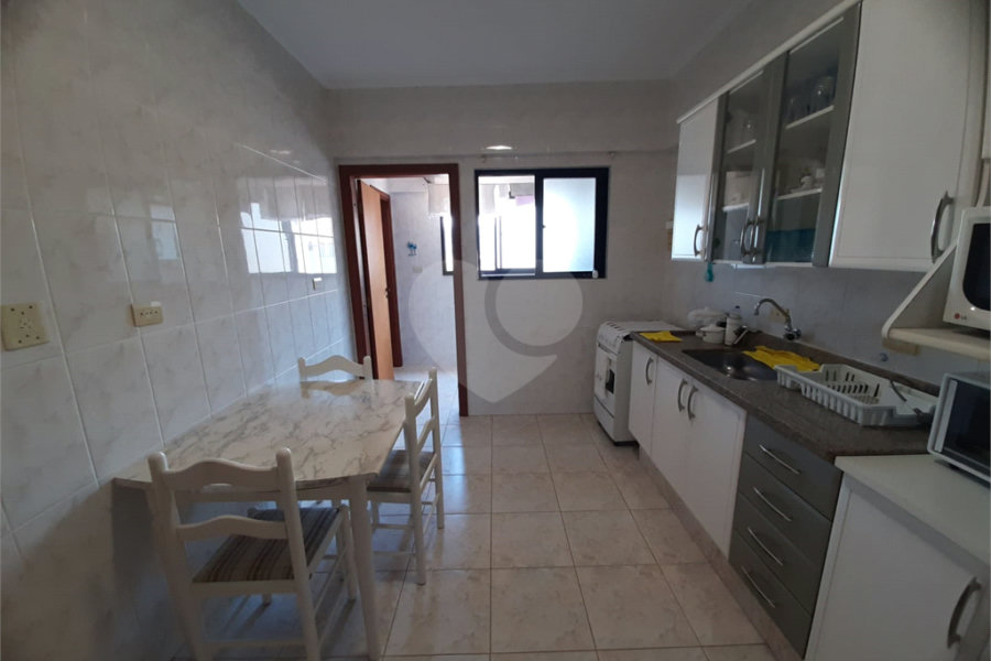 Apartamento à venda com 2 quartos, sendo 1 suíte, em Vera Cruz, Mongaguá, SP