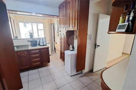 Apartamento à venda com 3 quartos, sendo 1 suíte, em Vila Mariana, São Paulo, SP