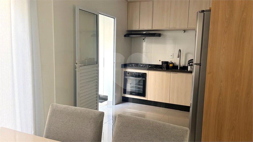 Casa à venda com 3 quartos, sendo 1 suíte, no condomínio Residencial Américo de Figueiredo, Sorocaba - SP