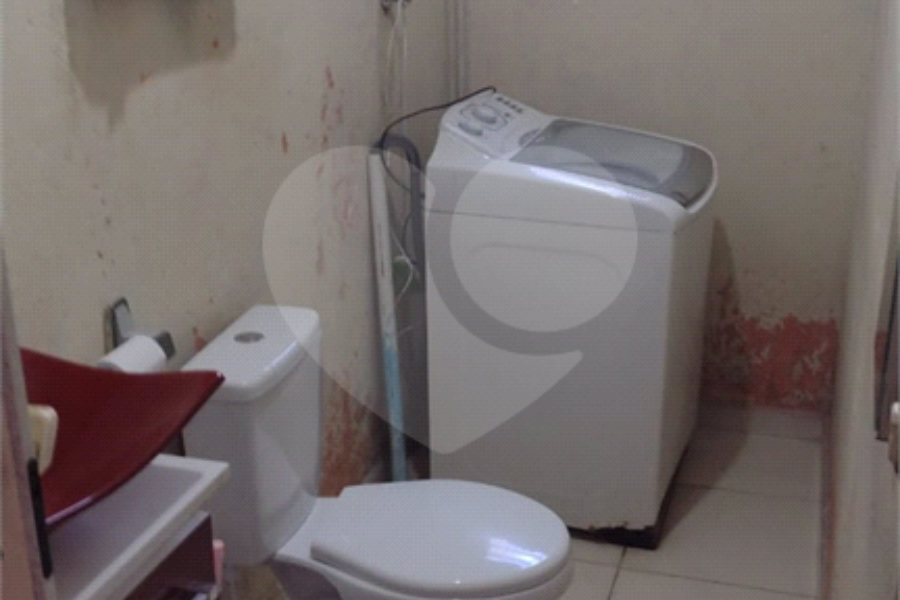 Sobrado à venda com 2 quartos em Cidade Tiradentes, São Paulo, SP